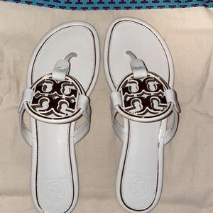Authentic Tory Burch Sandals ✨